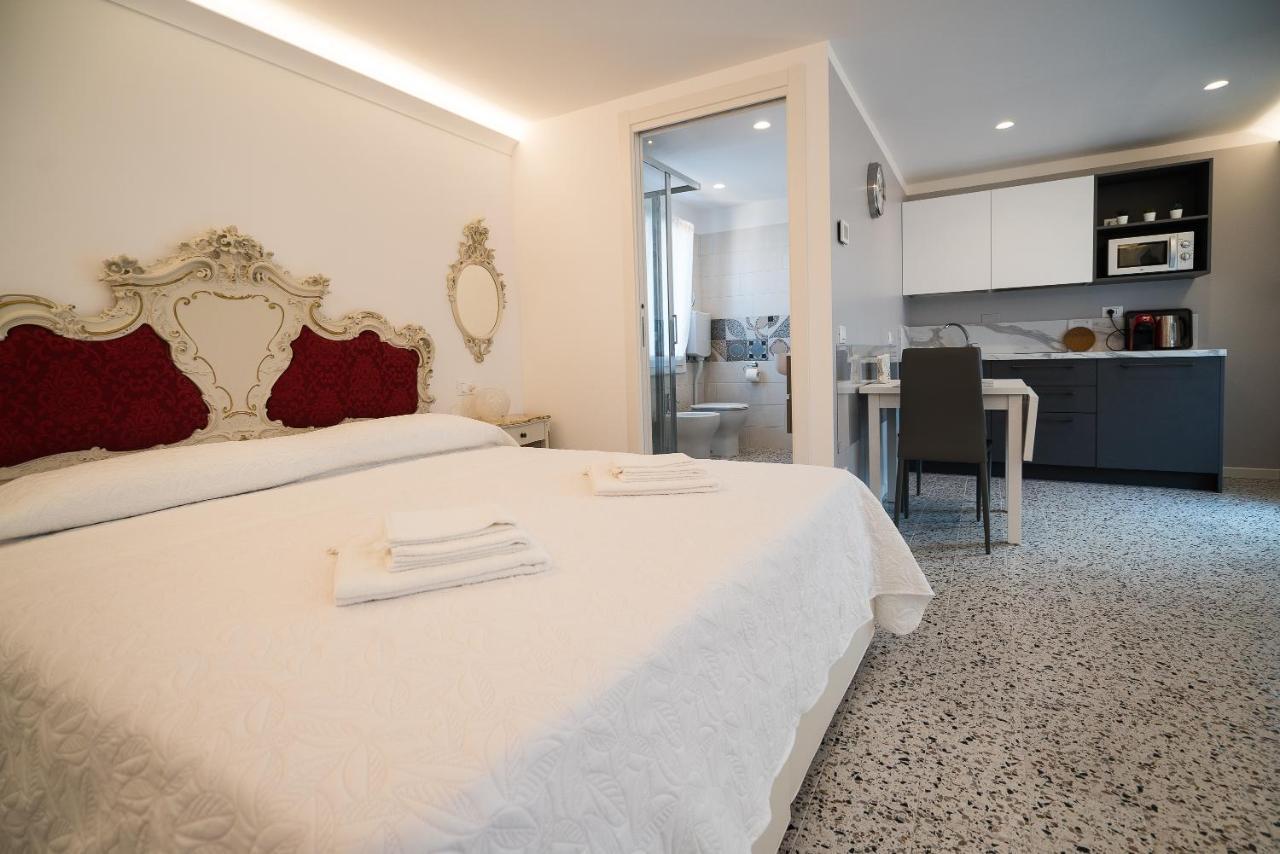 Venetian Roof View Apartment ภายนอก รูปภาพ