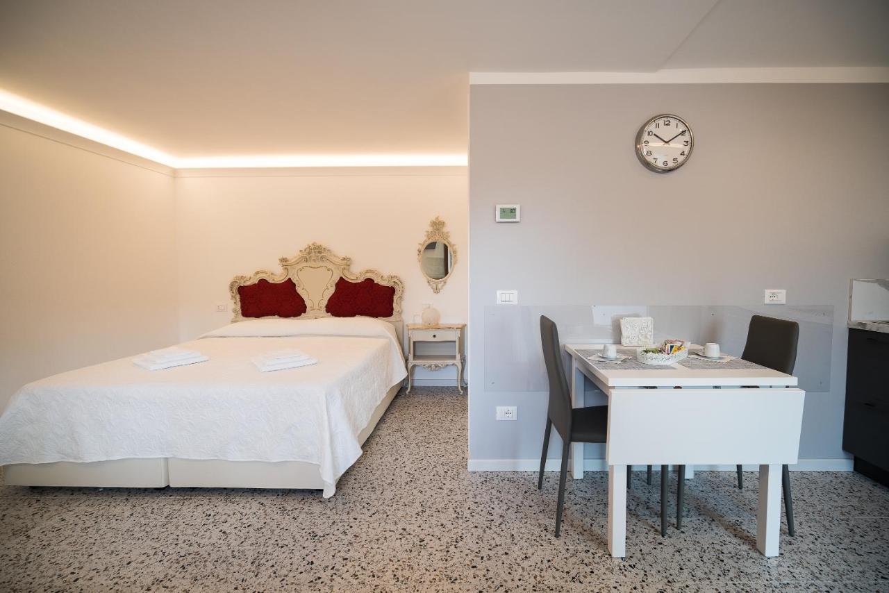 Venetian Roof View Apartment ภายนอก รูปภาพ